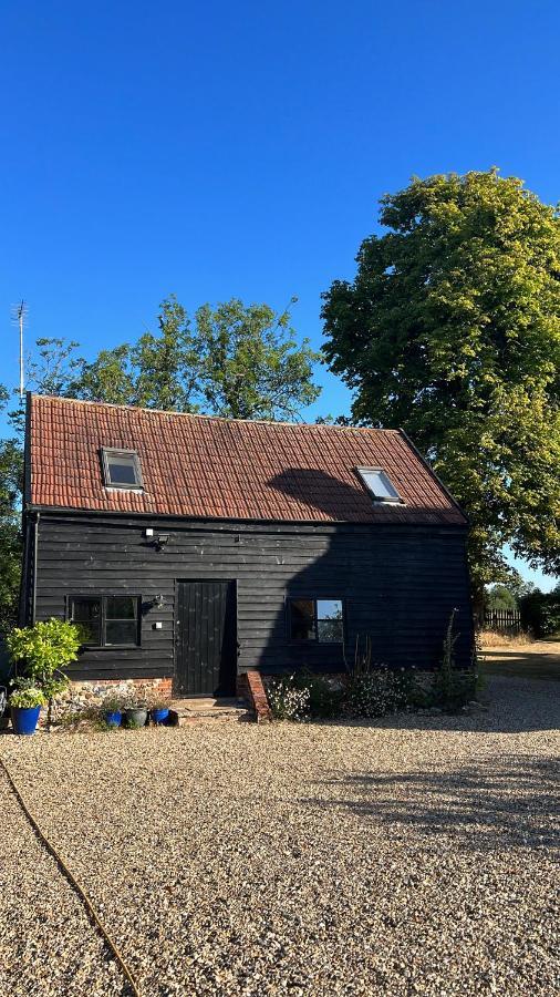 Apartment Gorgeous Comfortable Barn With Huge Private Orchard In Quiet Suffolk Location *